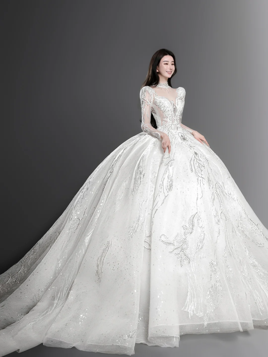 Superbe robe de bal en tulle et dentelle, manches longues, robe de mariée longue C4136