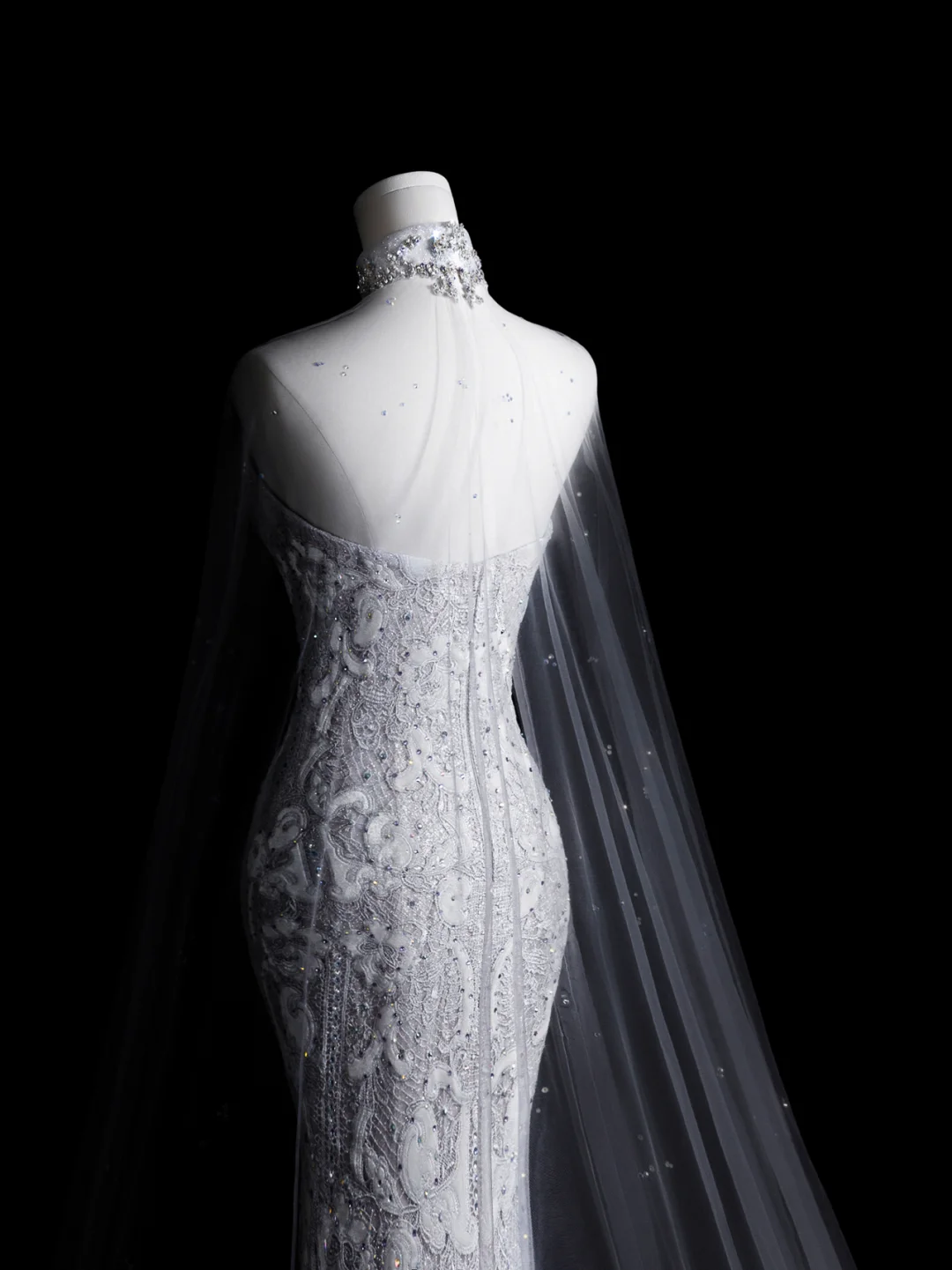 Robe de mariée sirène bustier en satin et tulle à sequins, longue et rêveuse, C4139