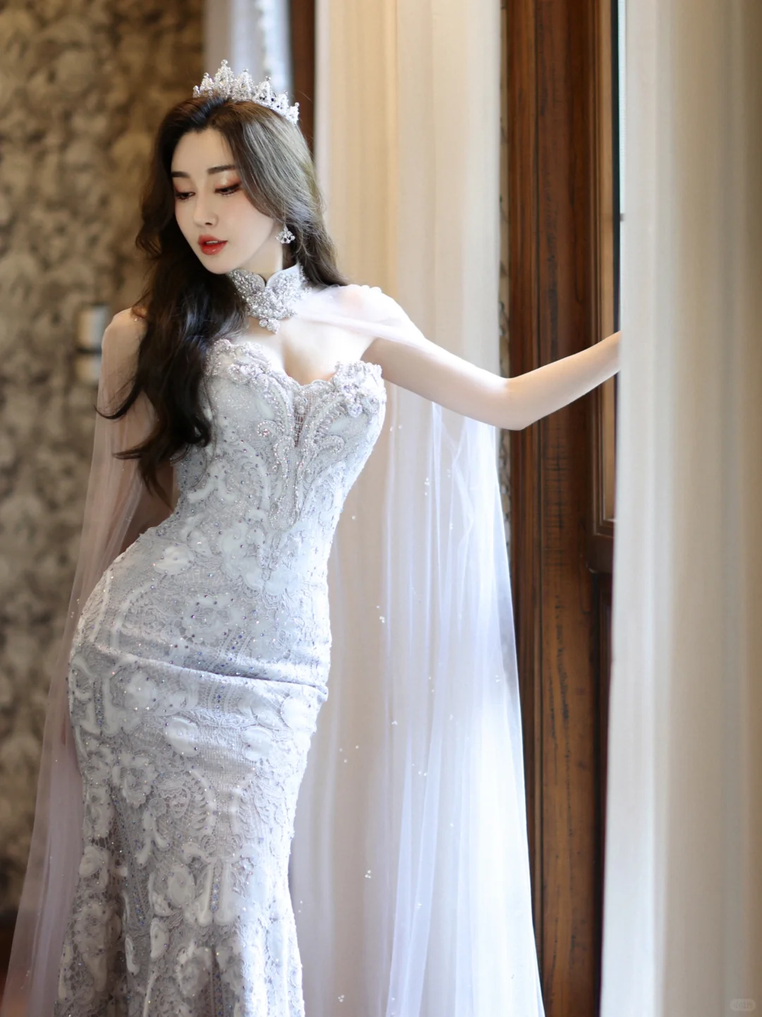 Robe de mariée sirène bustier en satin et tulle à sequins, longue et rêveuse, C4139