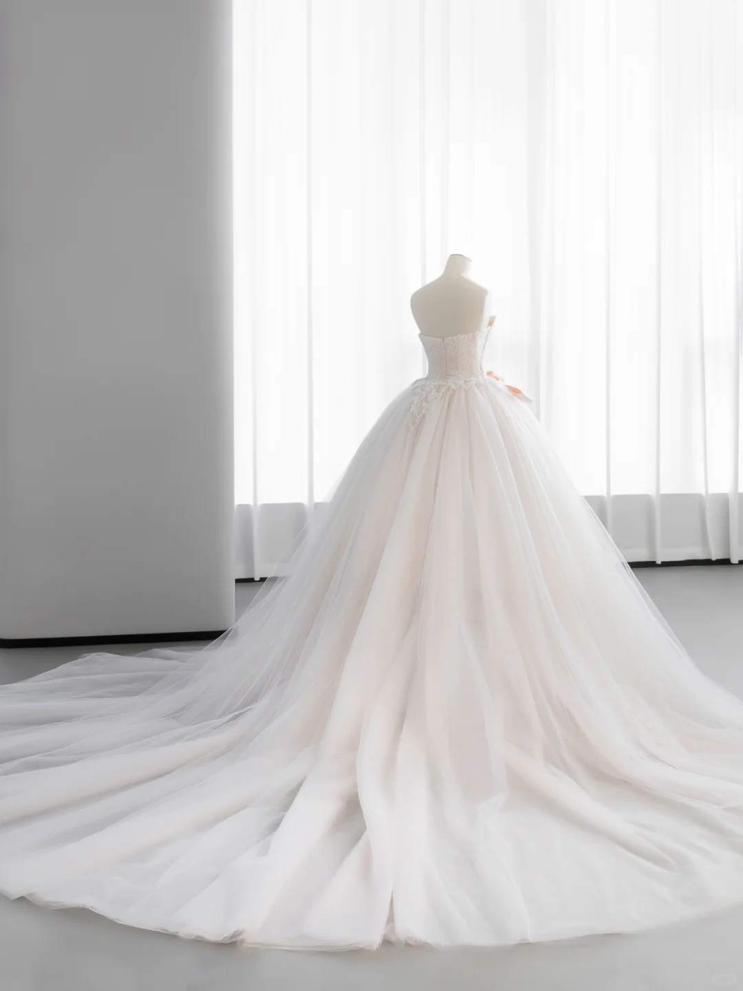 Robe de mariée élégante, bustier, tulle, dentelle, nœud, gants, longue, C4143