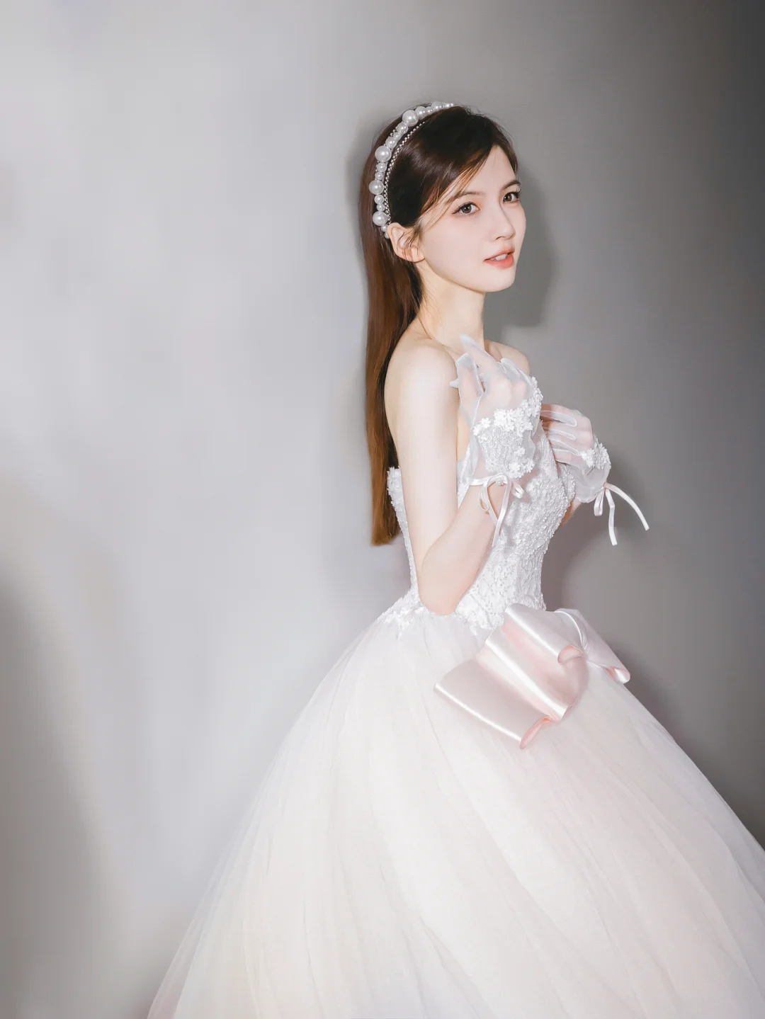 Robe de mariée élégante, bustier, tulle, dentelle, nœud, gants, longue, C4143