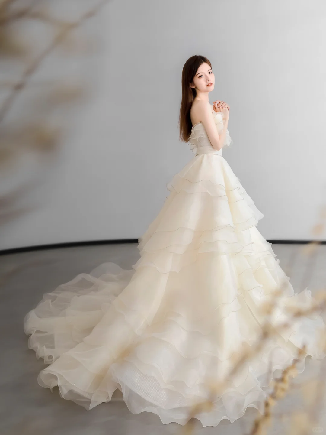 Jolie robe de mariée longue en mousseline de soie, sans bretelles, style robe de bal, C4144