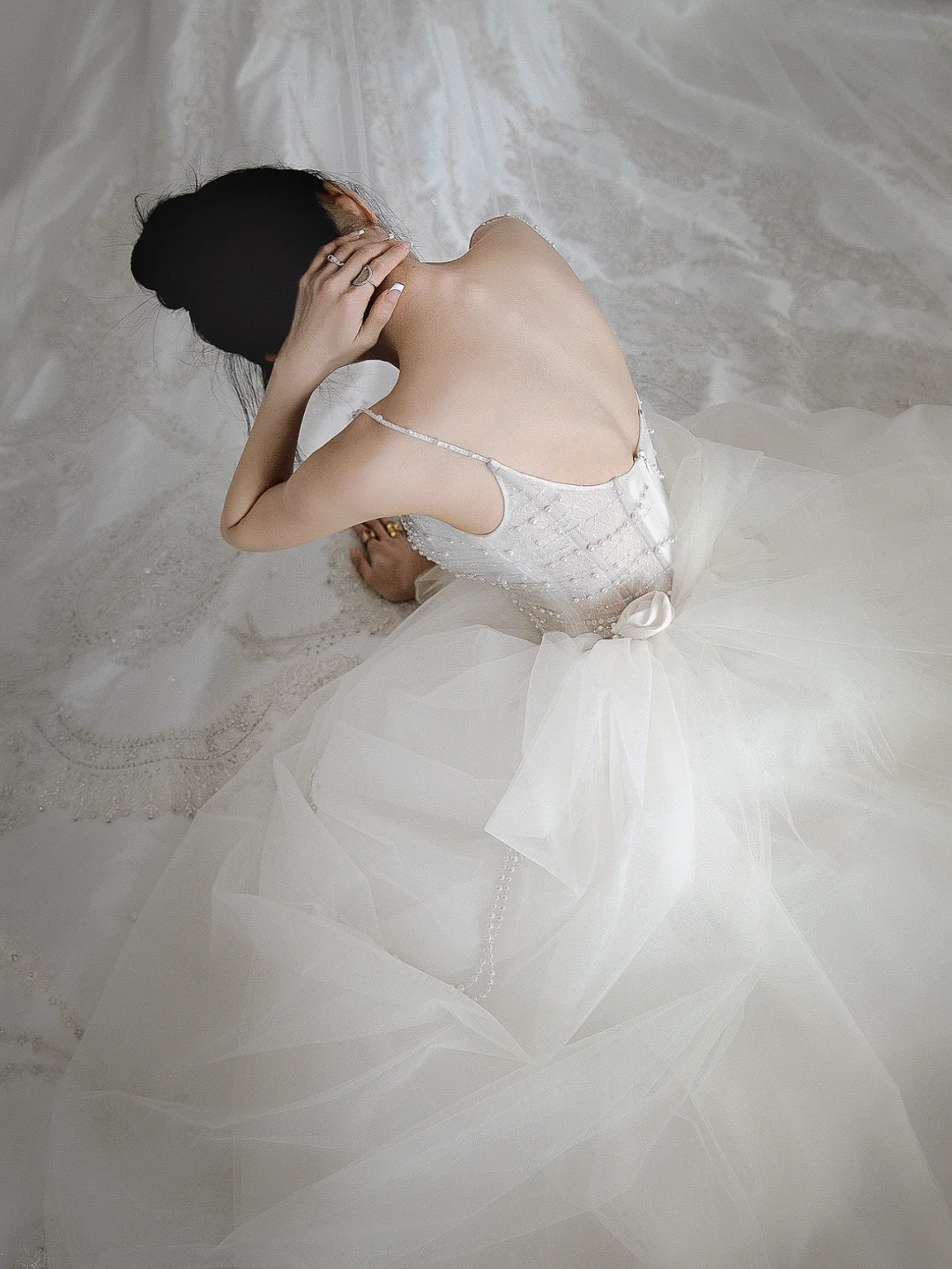 Robe de mariée longue en tulle et perles, jolie robe de bal à bretelles spaghetti, C4173