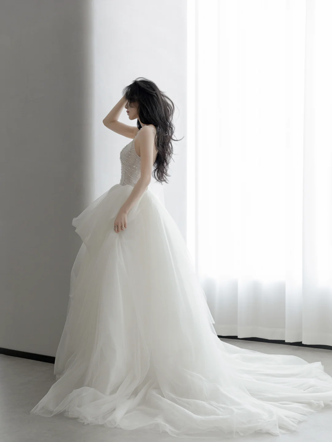 Robe de mariée longue en tulle et perles, jolie robe de bal à bretelles spaghetti, C4173