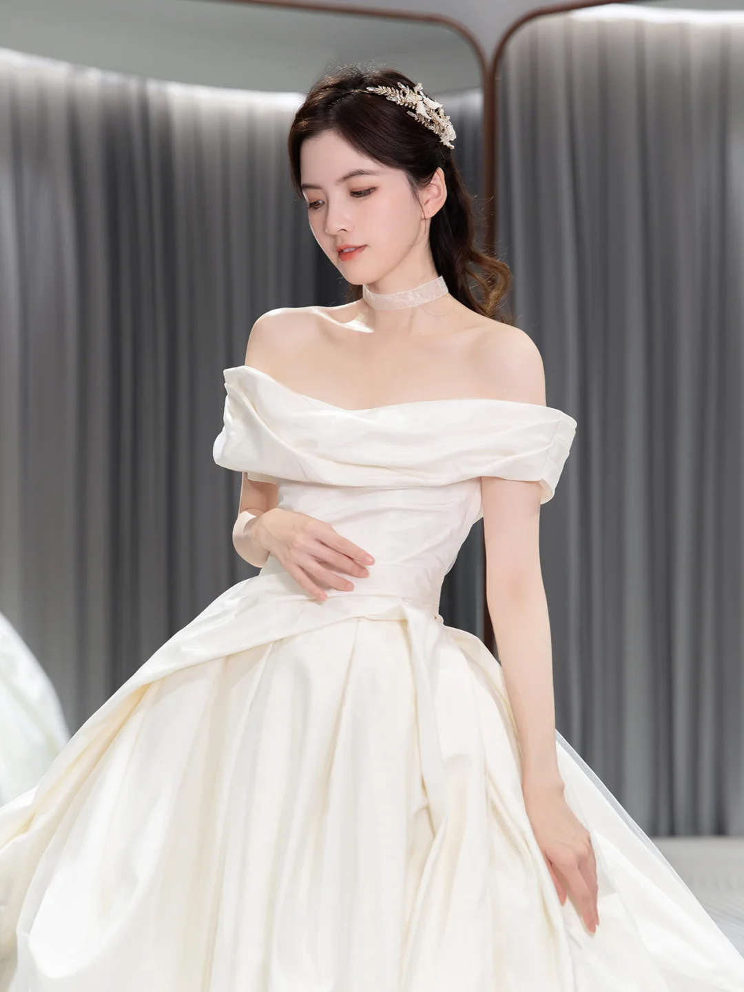 Robe de mariée longue en satin, simple et élégante, épaules dénudées, C4194
