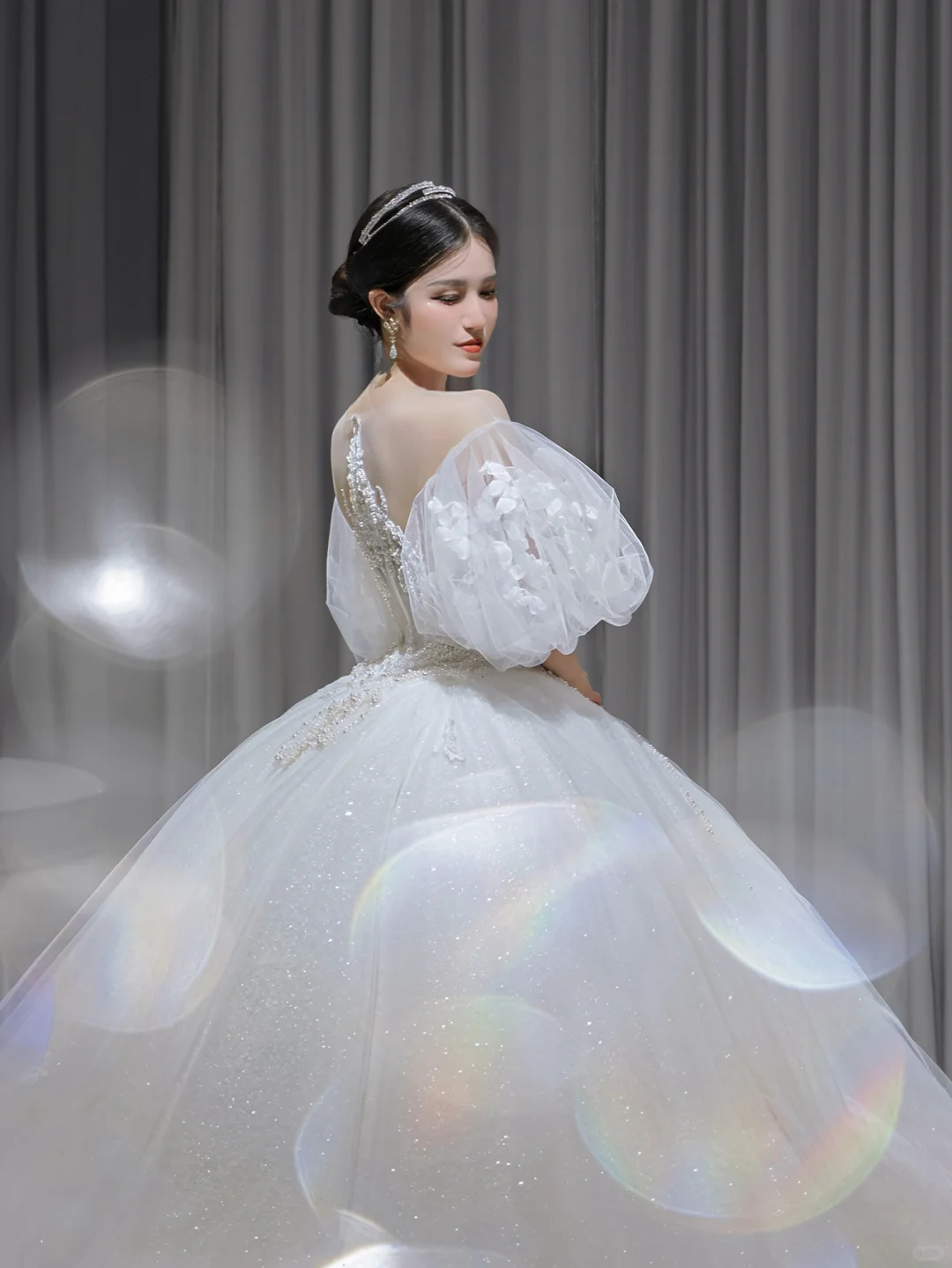 Jolie robe de bal en tulle et dentelle avec appliques, manches courtes, robe de mariée longue C4198