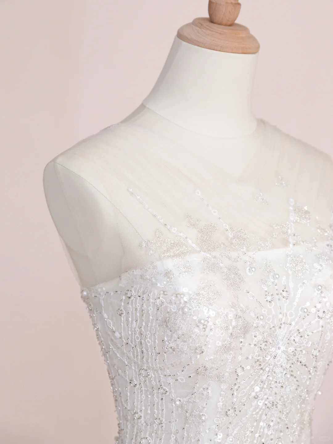 Superbe robe de mariée sirène longue en tulle et dentelle à paillettes C4216