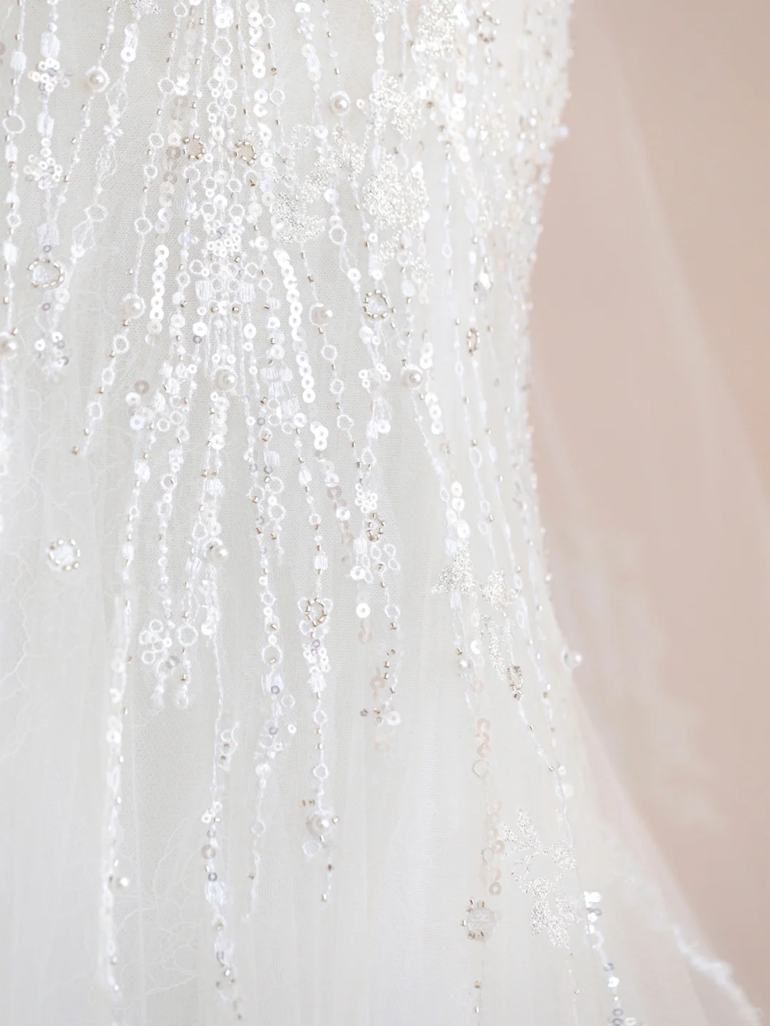 Superbe robe de mariée sirène longue en tulle et dentelle à paillettes C4216