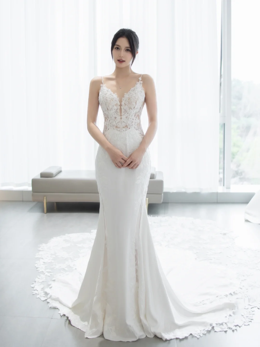 Timeless Mermaid Spaghetti Straps Satin Lace Long Wedding Dresses C4229