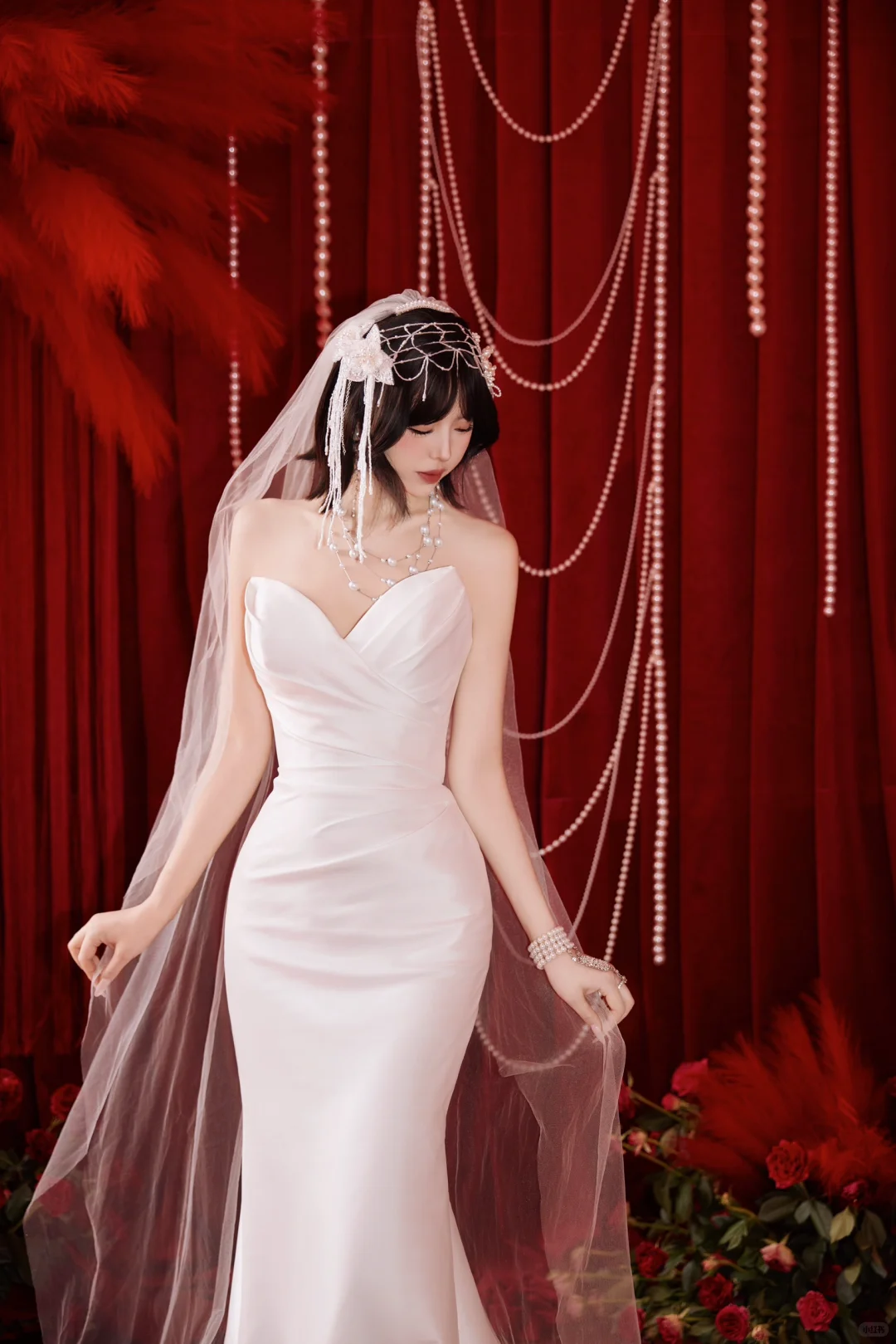 Robe de mariée sirène bustier en satin avec voile, longue et rêveuse, C4315