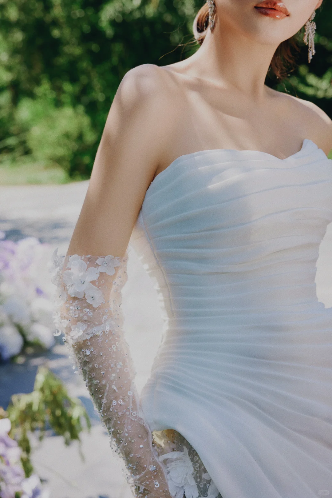 Robe de mariée sirène unique, bustier, en satin et tulle, avec appliques et manches longues, C4317
