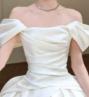 Robe de mariée longue en satin, élégante, épaules dénudées, C4330