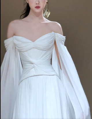 Robe de mariée élégante en mousseline de soie, coupe trapèze, épaules dénudées, longue, C4343