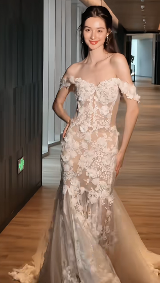 Robe de mariée sirène de rêve à épaules dénudées, en tulle et dentelle, avec voile, longue, C4375