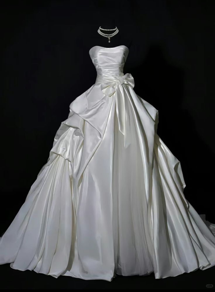 Robe de mariée longue en satin, bustier et robe de bal de rêve, C4433