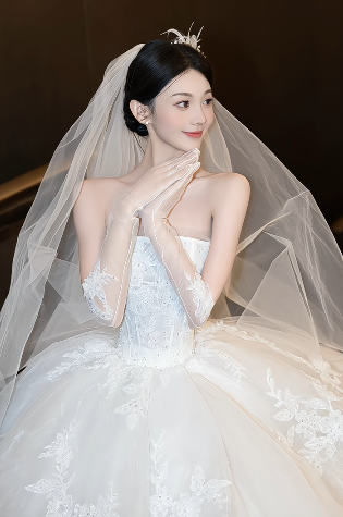 Robe de mariée longue en tulle blanc, bustier, avec voile et gants, style rêveur, C4442