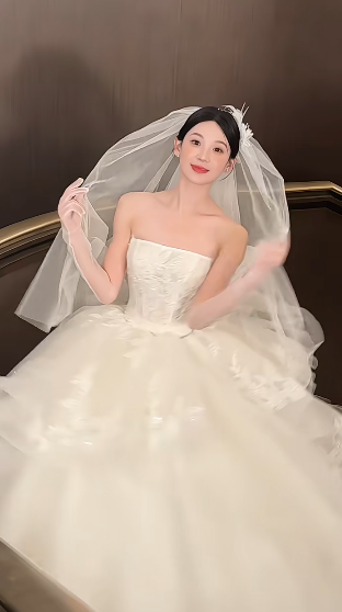 Robe de mariée longue en tulle blanc, bustier, avec voile et gants, style rêveur, C4442