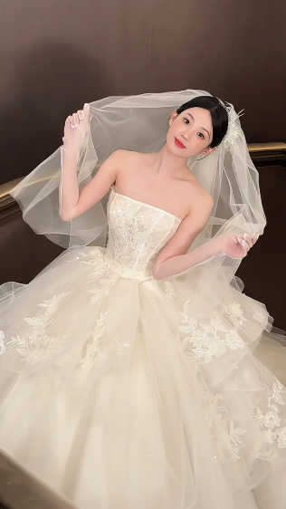Robe de mariée longue en tulle blanc, bustier, avec voile et gants, style rêveur, C4442