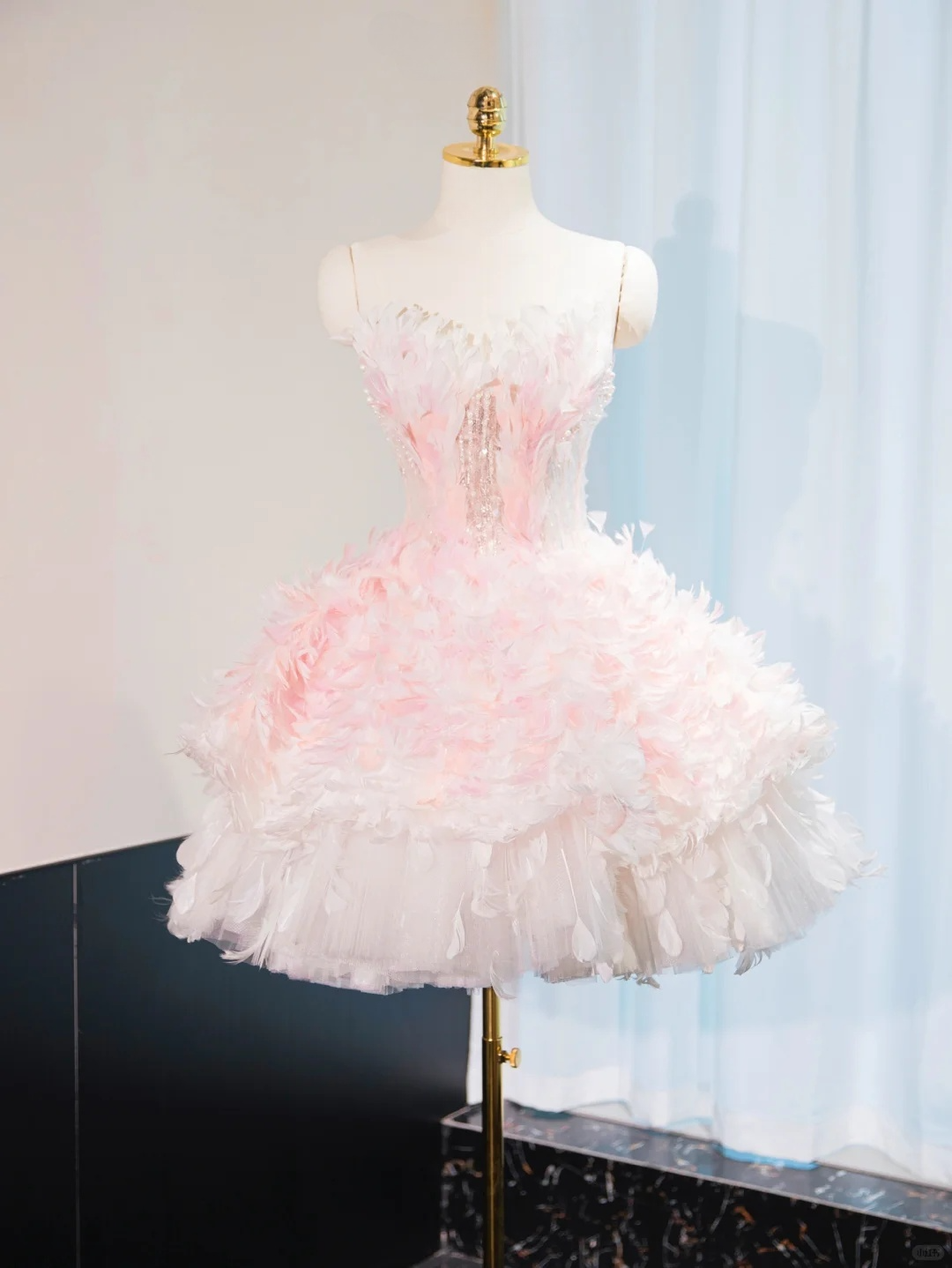 Sweet Ball Gown Strapless Satin Tulle Short Homecoming Dress 16th Birthday Outfits C4449