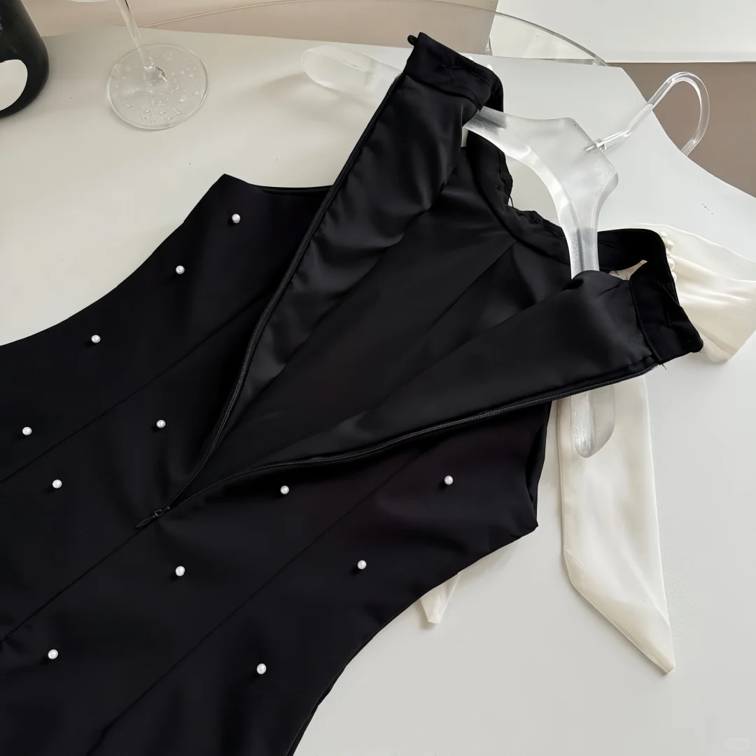 Sweet 18th Black A Line Halter Satin Beads Short Homecoming Dress Birthday Outfits C4547