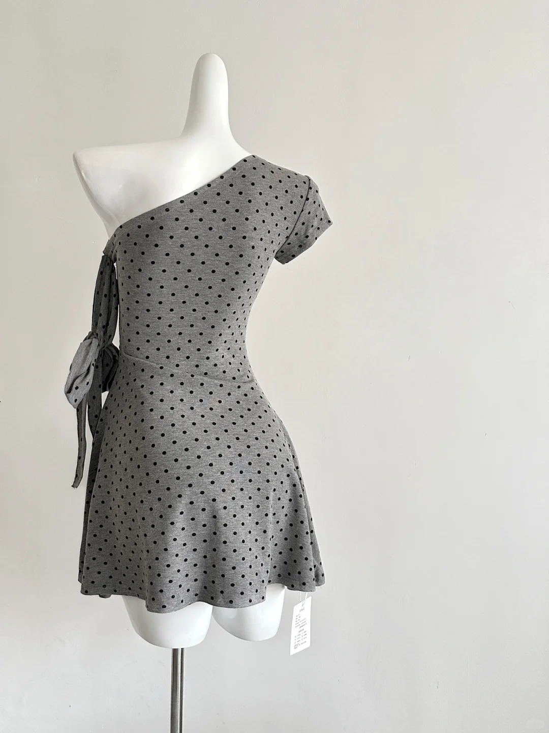 Gray 18th A Line One Shoulder Satin Polka Dots Short Homecoming Dress Birthday Outfits C4598