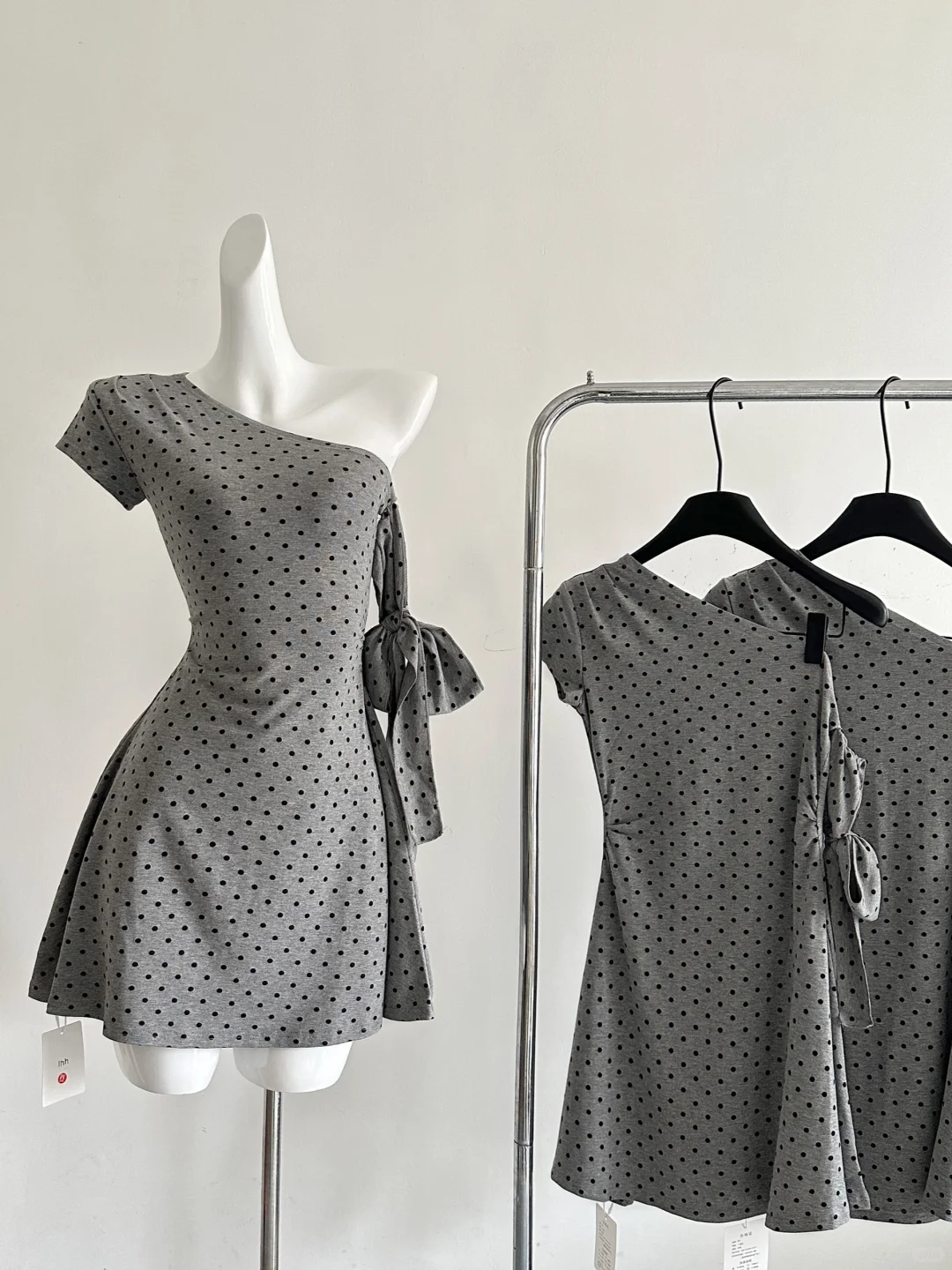 Gray 18th A Line One Shoulder Satin Polka Dots Short Homecoming Dress Birthday Outfits C4598