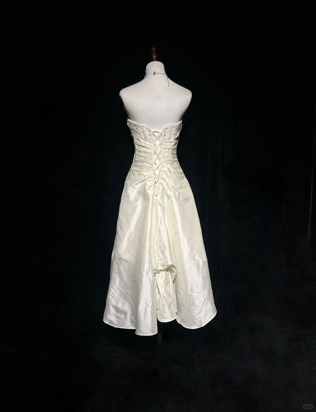 Classy A Line Strapless Satin Beads Pleated Short Homecoming Dress 19th Birthday Outfits C4662