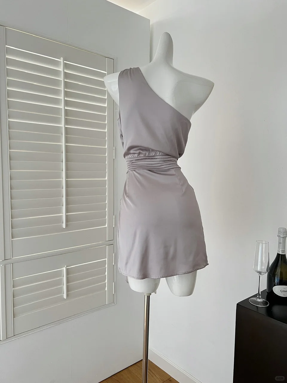Robe de soirée courte en satin, asymétrique, style sirène chic, tenue pour 19e anniversaire, C4764