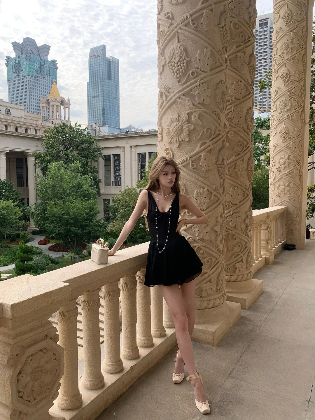 Classy A Line V Neck Black Satin Chiffon Short Homecoming Dress 20th Birthday Outfits C4779