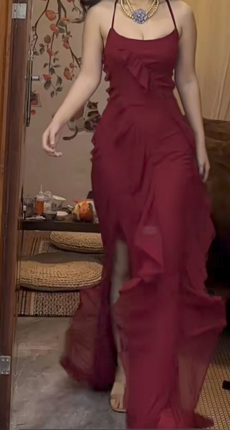 Pretty Mermaid Halter Burgundy Satin Chiffon Ruffles Backless Long Prom Dresses Formal Dress C4998
