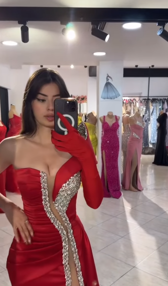 Robe de bal longue rouge sexy style sirène, asymétrique épaule dénudée, manches longues, en satin, perles, fendue, C5279