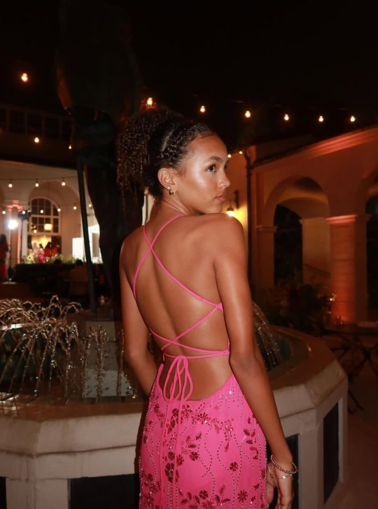 Superbe robe de bal sirène longue en satin à sequins et dos nu C5354