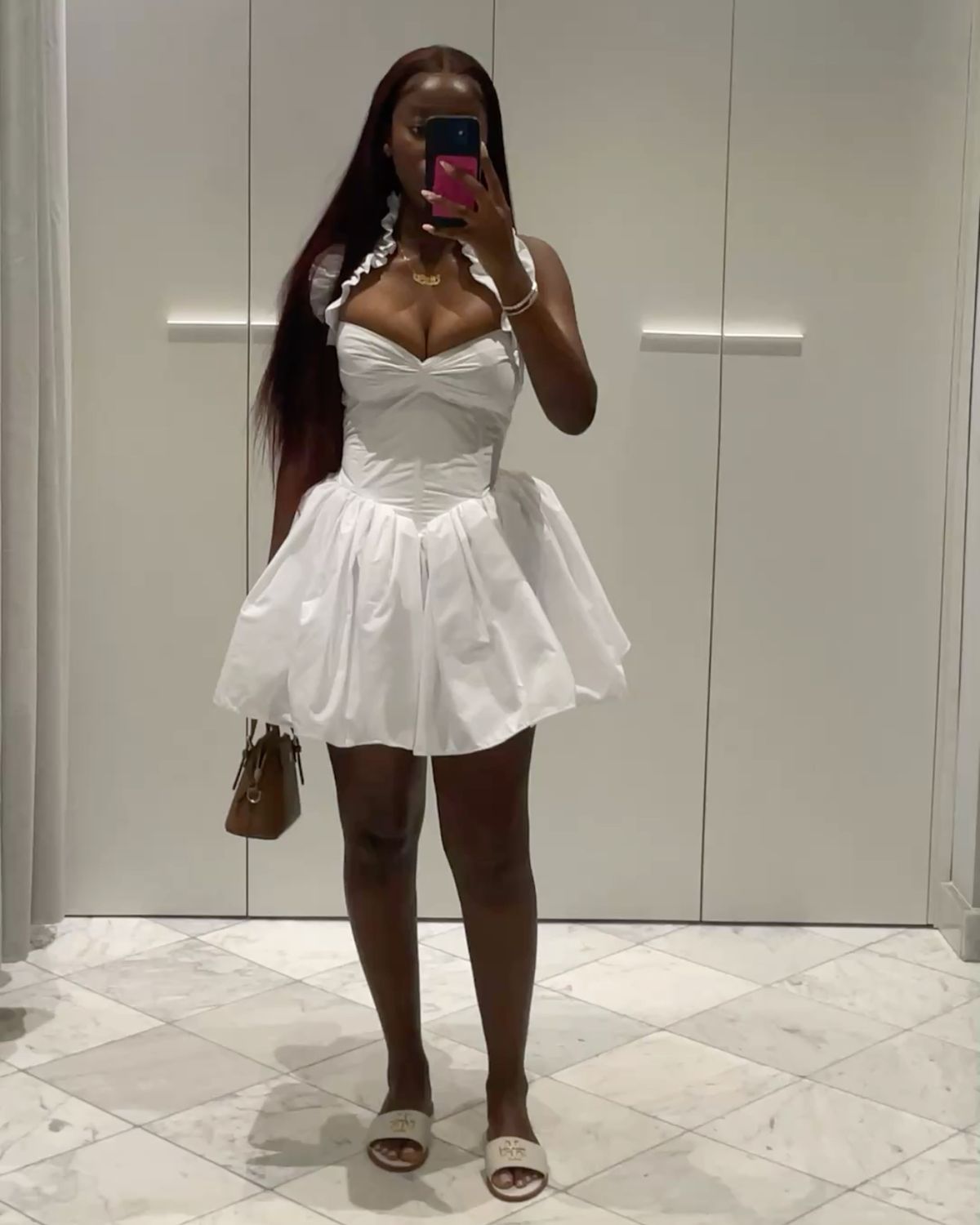 Elegant A Line Halter White Satin Short Homecoming Dress 18th Birthday Outfits C5414