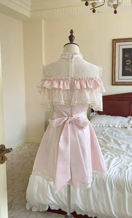 Pretty A Line Pink Satin Lace Short Homecoming Dress 16th Birthday Outfits C5448