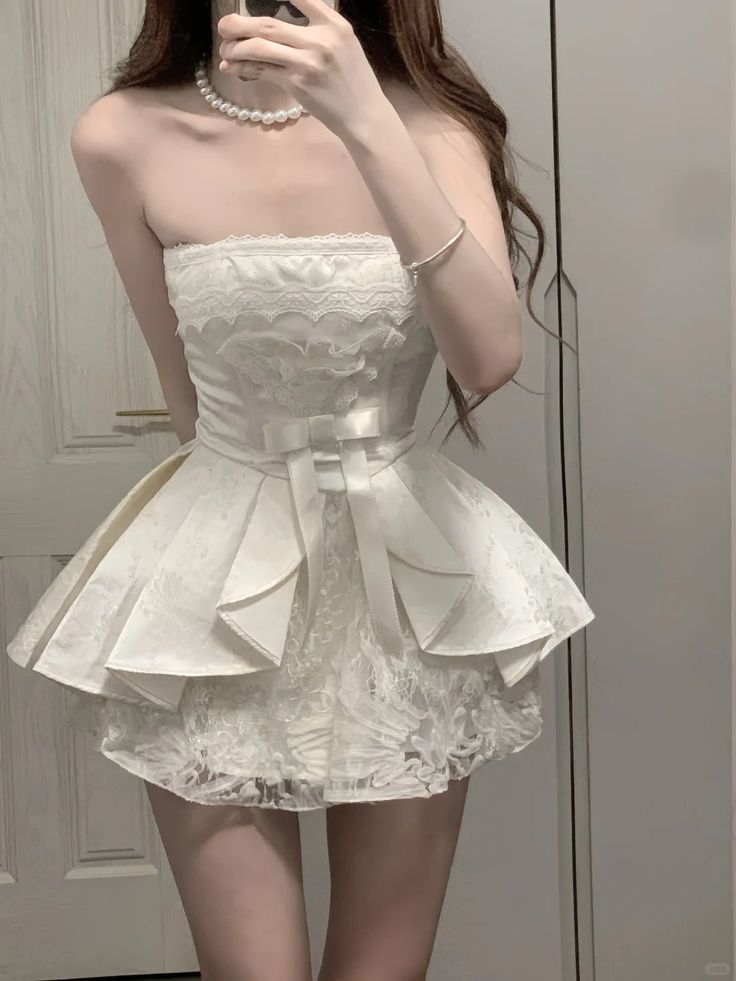 Cute A Line Strapless Satin Lace Short Homecoming Dress 19th Birthday Outfits C5738