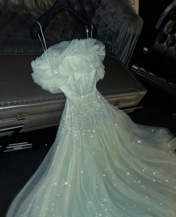 Shiny A Line Spaghetti Straps Tulle Sequin Long Prom Dresses Formal Dress C5741