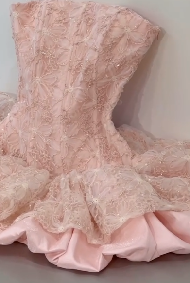 Pink Ball Gown Strapless Satin Lace Short Homecoming Dress 17th Birthday Outfits C5809