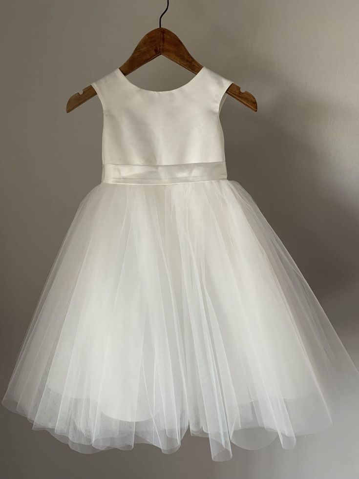 Pretty A Line Satin Tulle Back With Bow Knot Flower Girl Dress C6085