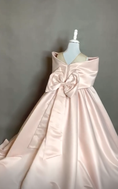 Sweet Ball Gown Satin With Bow Knot Flower Girl Dress C6087