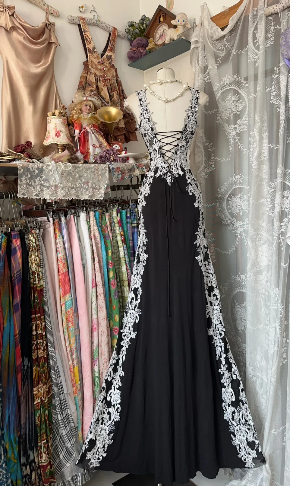 Pretty Mermaid Sweetheart Black Satin Lace Long Prom Dress, Evening Dress C6185