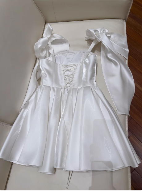 Chic A line Satin Straps Short White Homecoming Dress 20th Birthday Outfits C635