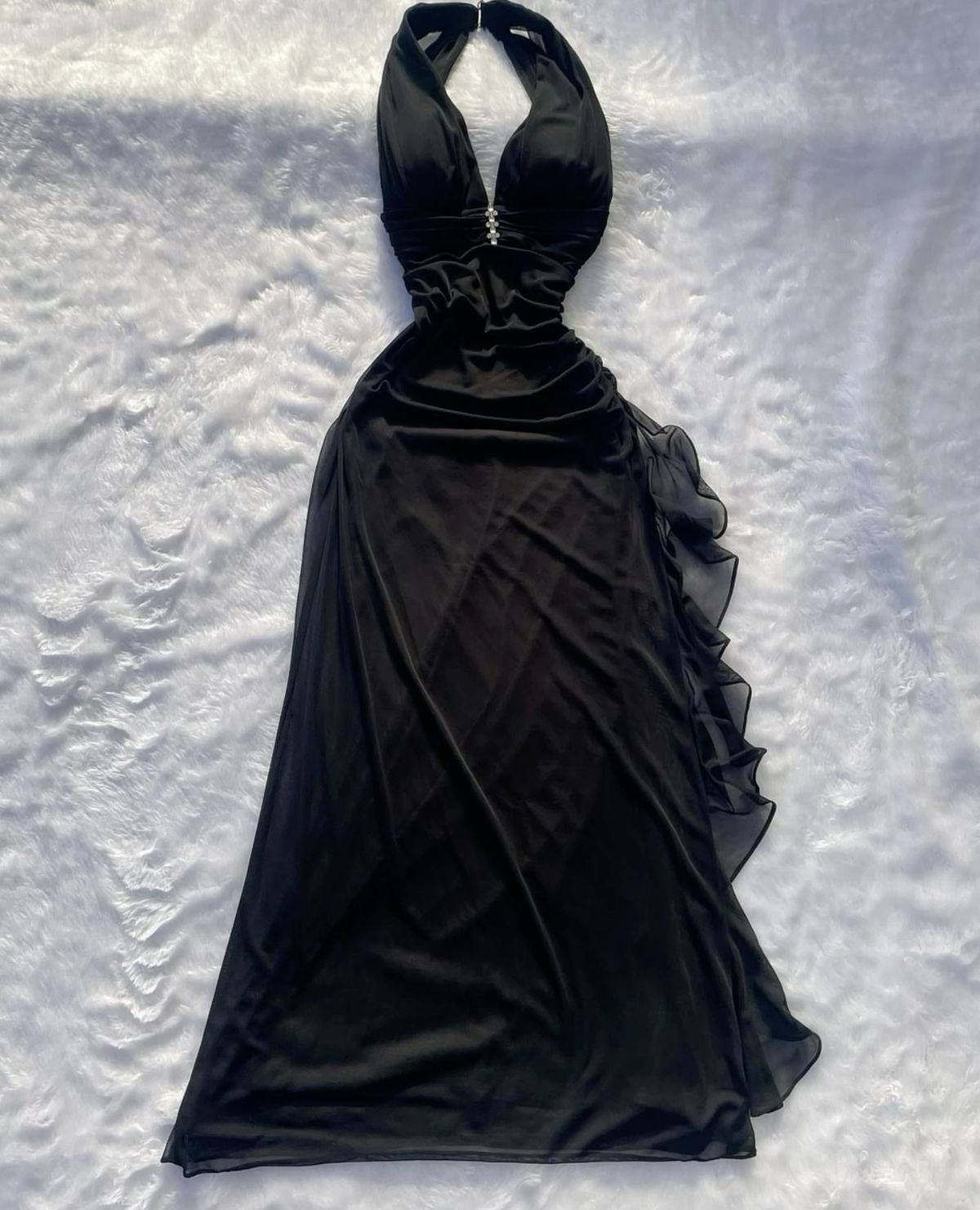Robe de bal longue sirène noire sexy en mousseline à volants et dos nu, sans manches, référence C6399
