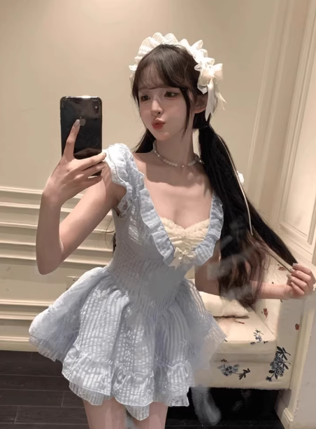 Sweet and innocent blue V-neck bow-tie short dress C7061