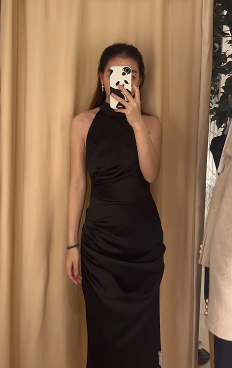 Robe de bal longue sirène élégante en satin noir à dos nu et fente, robe de soirée C8093