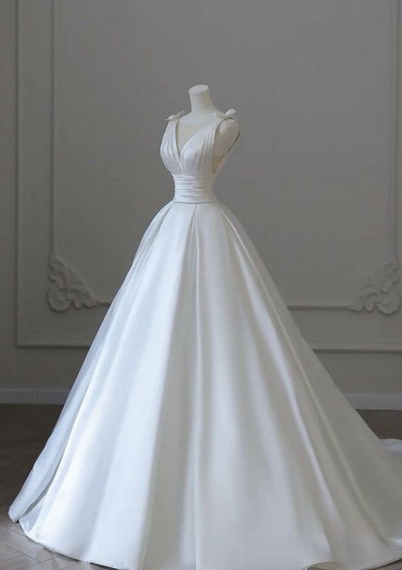 Chic Ball Gown V neckline White Long Satin Wedding Dresses C811