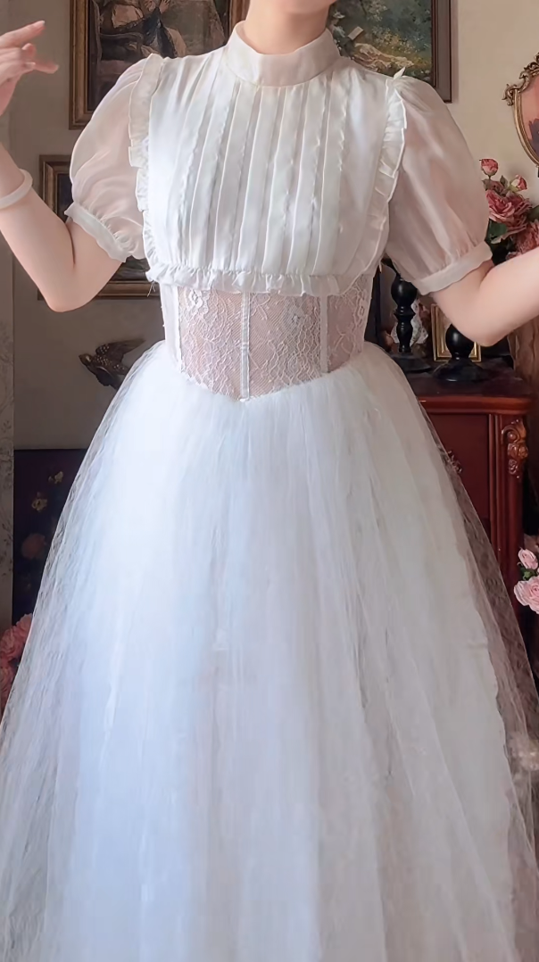 Chic A-Line White Prom Dress Lace Tulle Short Sleeve Evening Dress C8167