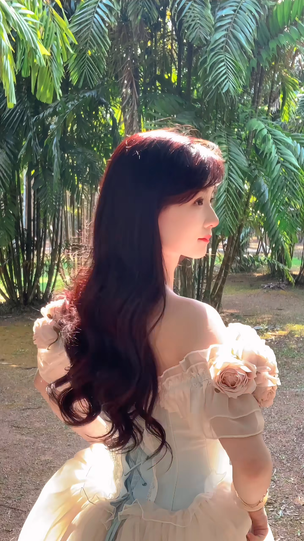 Robe de bal de princesse bustier à volants en satin long, robe de soirée C8117