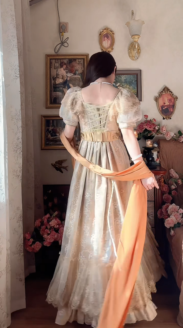 Robe de bal de princesse bustier à volants en satin long, robe de soirée C8117