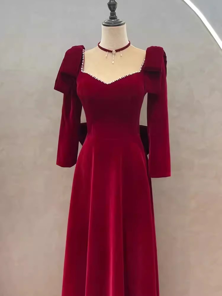 Sexy A line Long Sleeves Red Velvet Long Prom Dress C824