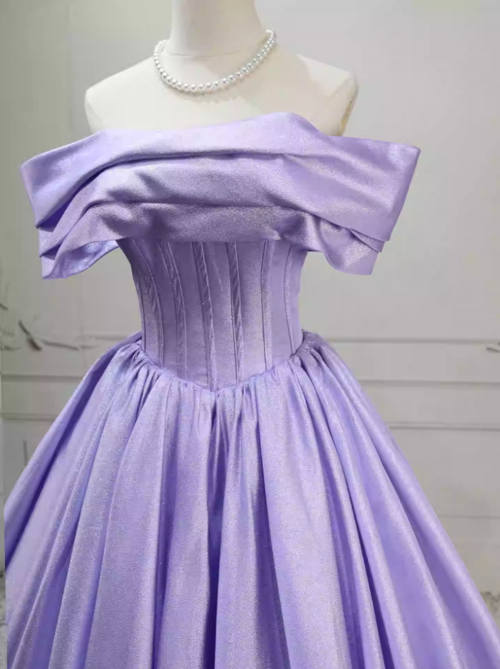 Jolie robe de bal en tulle à décolleté en cœur et longues couches rouges pour les robes de bal Sweet 16 C3210